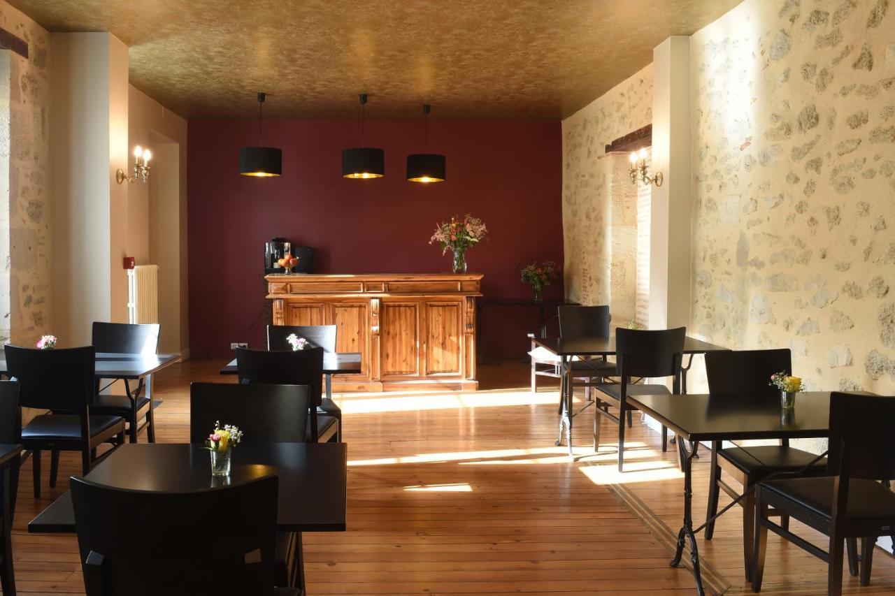 Le Rodin Bazas Hotel Екстериор снимка