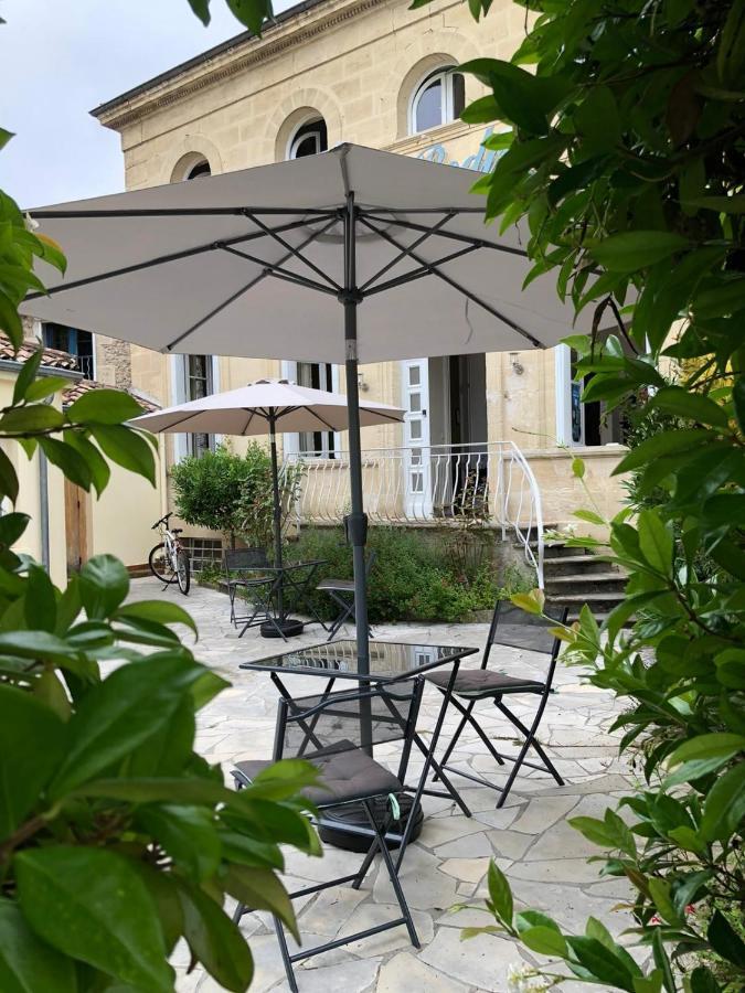 Le Rodin Bazas Hotel Екстериор снимка