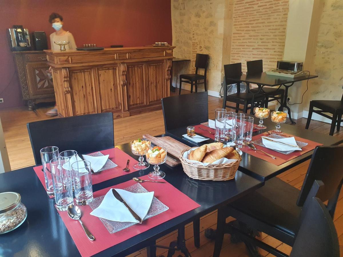 Le Rodin Bazas Hotel Екстериор снимка