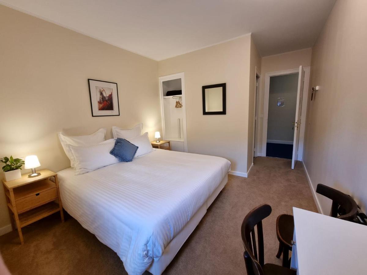 Le Rodin Bazas Hotel Екстериор снимка